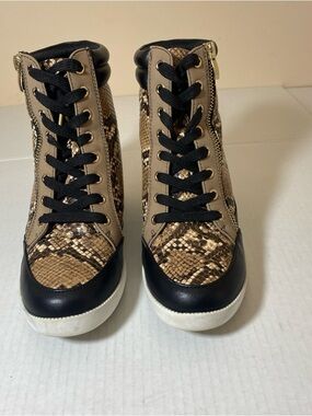 Women's Snake-Print High-Top 2.5” Wedge Heel Sneakers - Beige Black